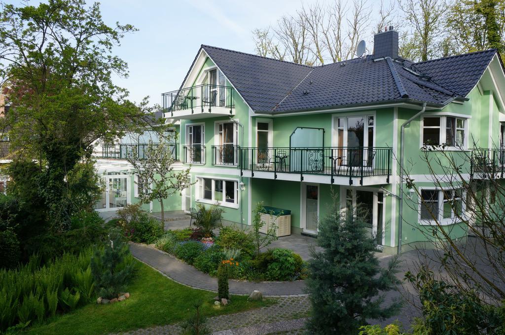 Hotel Garni Inselparadies Ostseeheilbad Zingst Exterior foto